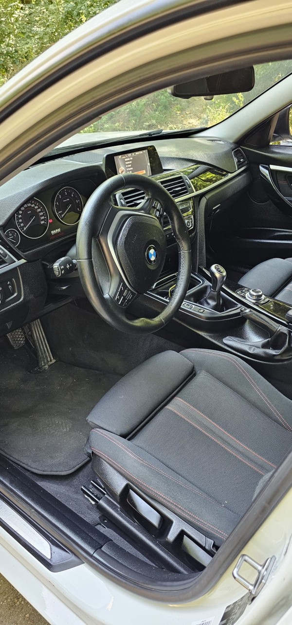 2016  BMW 316D